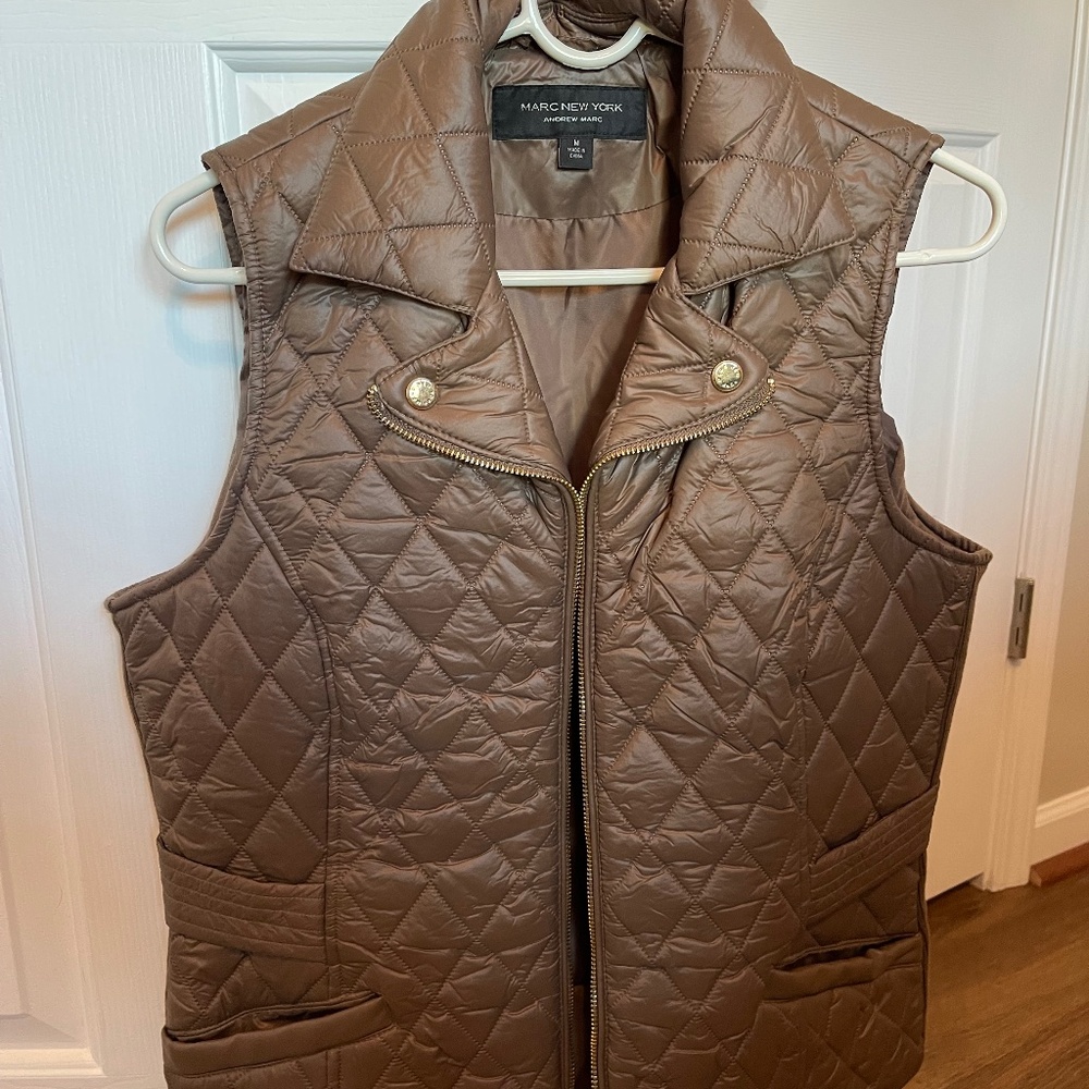 Marc New York Champagne Colored Vest Size 8
